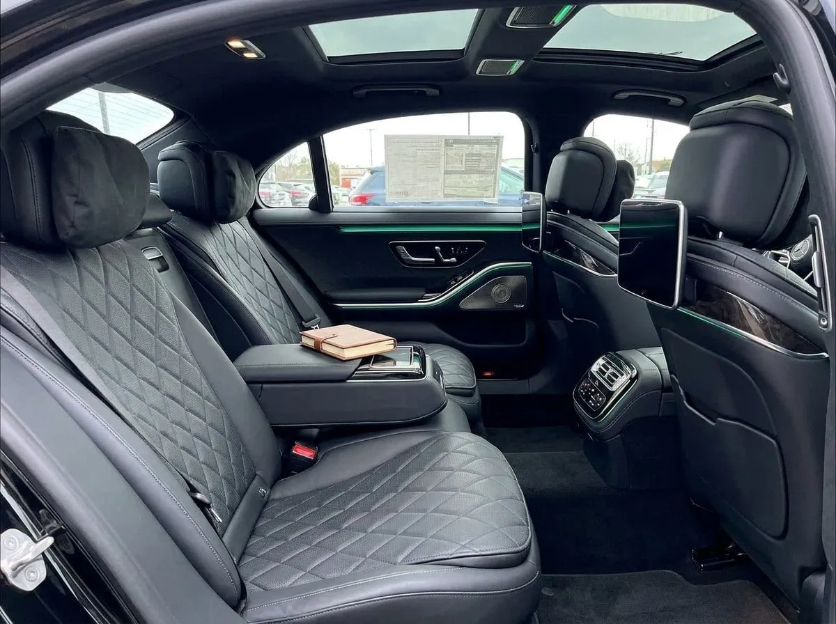 Mercedes-Benz S-Class, interior